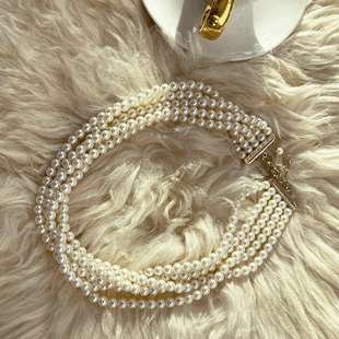 2971 Faux Pearl Necklace